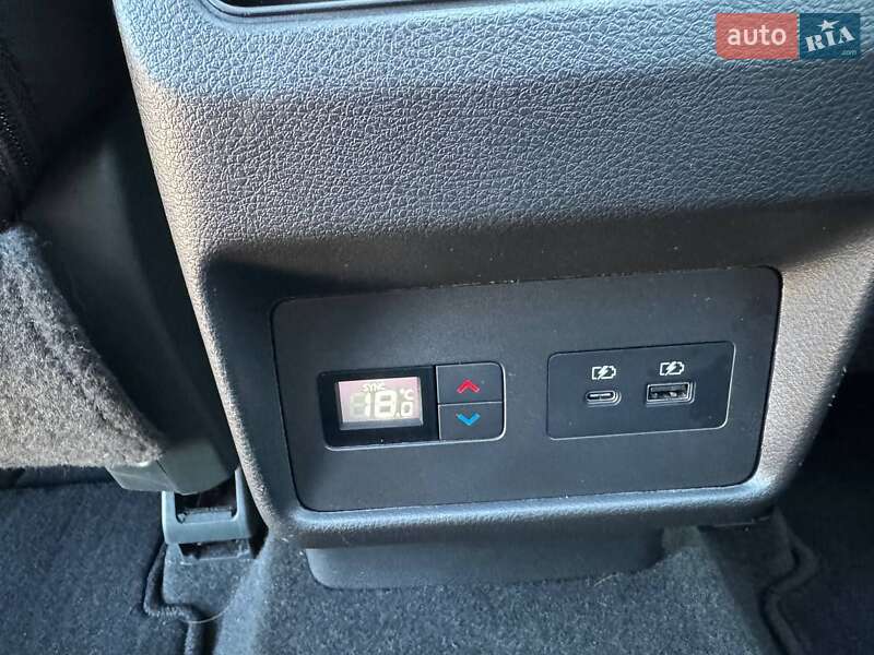 Позашляховик / Кросовер Nissan Rogue 2023 в Кривому Розі