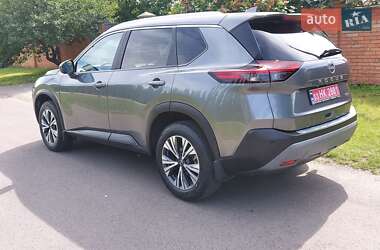 Внедорожник / Кроссовер Nissan Rogue 2023 в Луцке