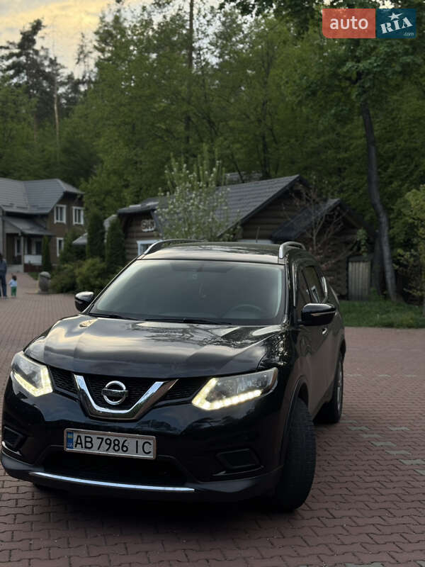 Внедорожник / Кроссовер Nissan Rogue 2015 в Хмельнике