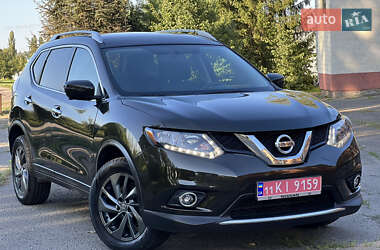 Внедорожник / Кроссовер Nissan Rogue 2016 в Лубнах