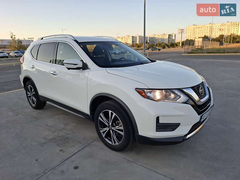 Nissan Rogue 2020