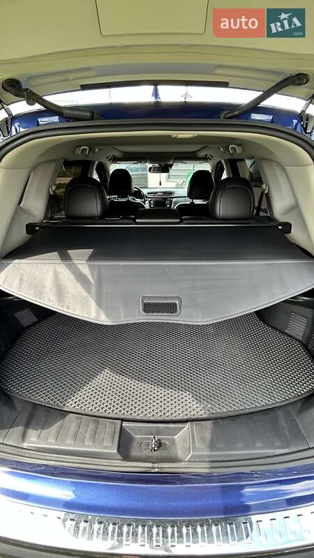 Внедорожник / Кроссовер Nissan Rogue 2018 в Киеве