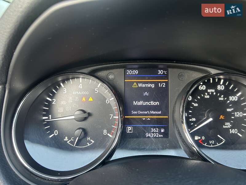 Внедорожник / Кроссовер Nissan Rogue 2018 в Каменец-Подольском