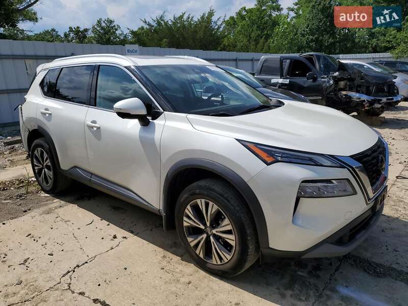 Nissan Rogue 2021