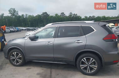 Внедорожник / Кроссовер Nissan Rogue 2019 в Днепре