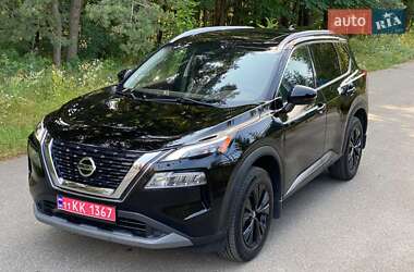 Внедорожник / Кроссовер Nissan Rogue 2021 в Буче