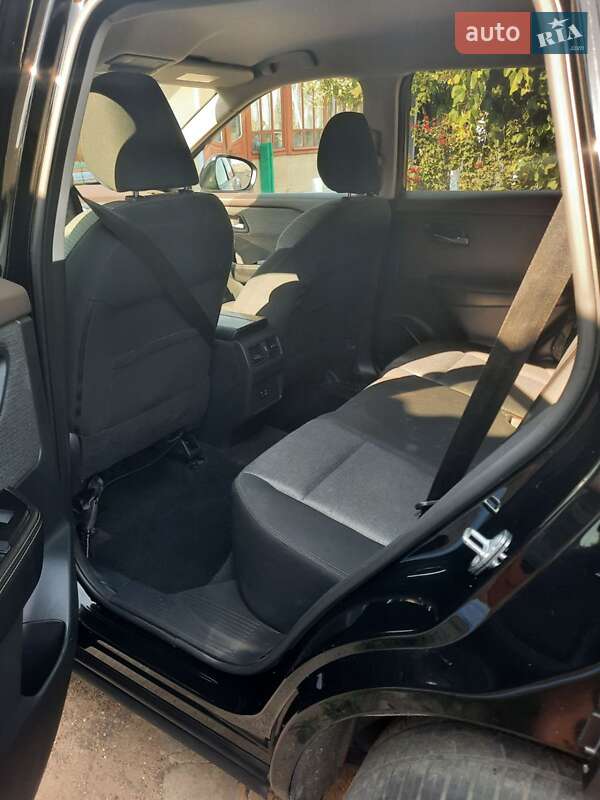 Позашляховик / Кросовер Nissan Rogue 2020 в Ізмаїлі фото 14 Позашляховик / Кросовер Nissan Rogue 2020 в Ізмаїлі