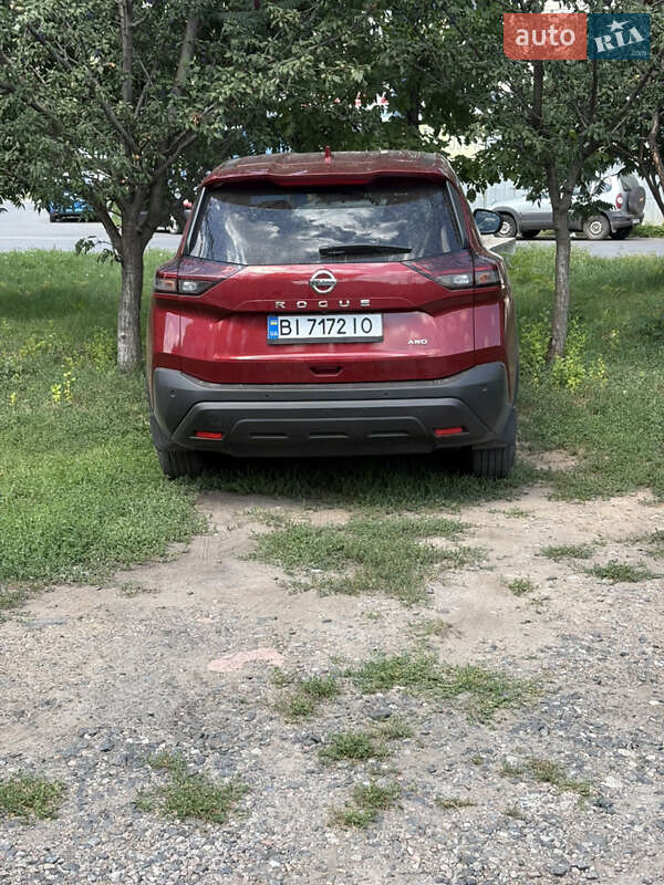 Внедорожник / Кроссовер Nissan Rogue 2021 в Полтаве