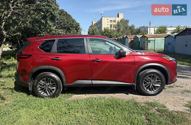 Внедорожник / Кроссовер Nissan Rogue 2021 в Полтаве