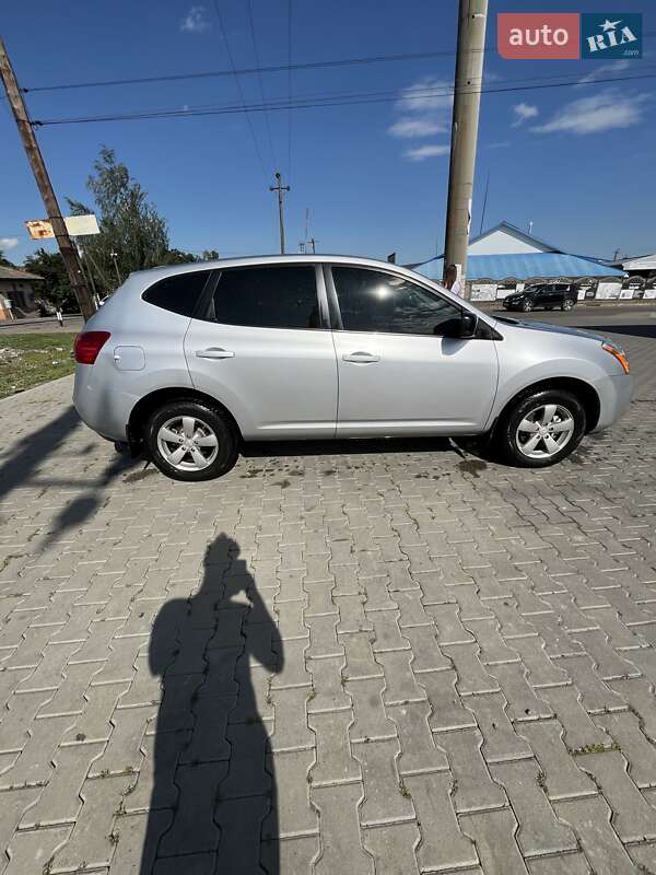 Внедорожник / Кроссовер Nissan Rogue 2007 в Новоселице
