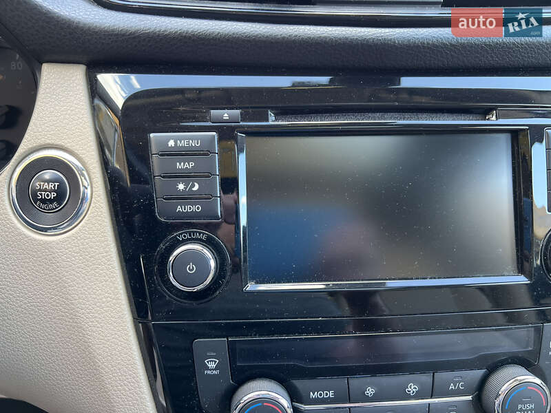 Позашляховик / Кросовер Nissan Rogue 2018 в Броварах