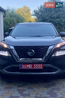 Внедорожник / Кроссовер Nissan Rogue 2021 в Полтаве