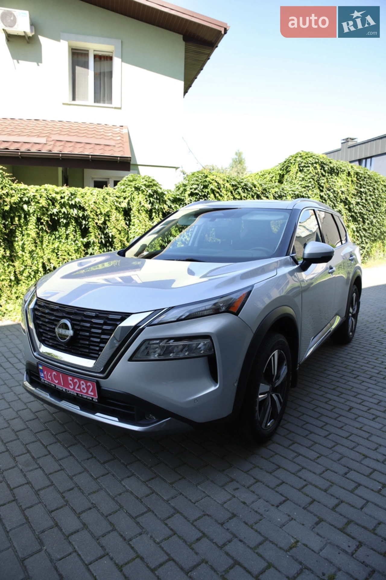 2022 Nissan Rogue - мініатюра 2