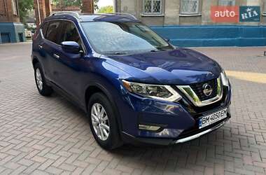 Внедорожник / Кроссовер Nissan Rogue 2019 в 