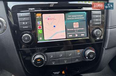 Внедорожник / Кроссовер Nissan Rogue 2019 в 