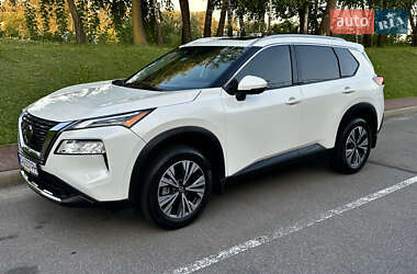 Позашляховик / Кросовер Nissan Rogue 2021 в Києві