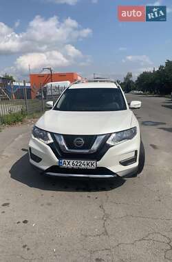 Внедорожник / Кроссовер Nissan Rogue 2019 в Харькове