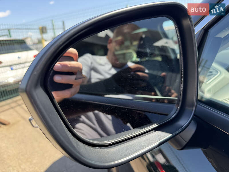 Позашляховик / Кросовер Nissan Rogue 2024 в Києві