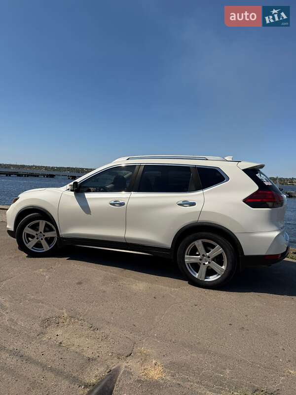 Nissan Rogue 2017