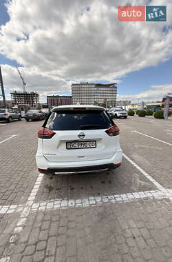 Внедорожник / Кроссовер Nissan Rogue 2020 в 