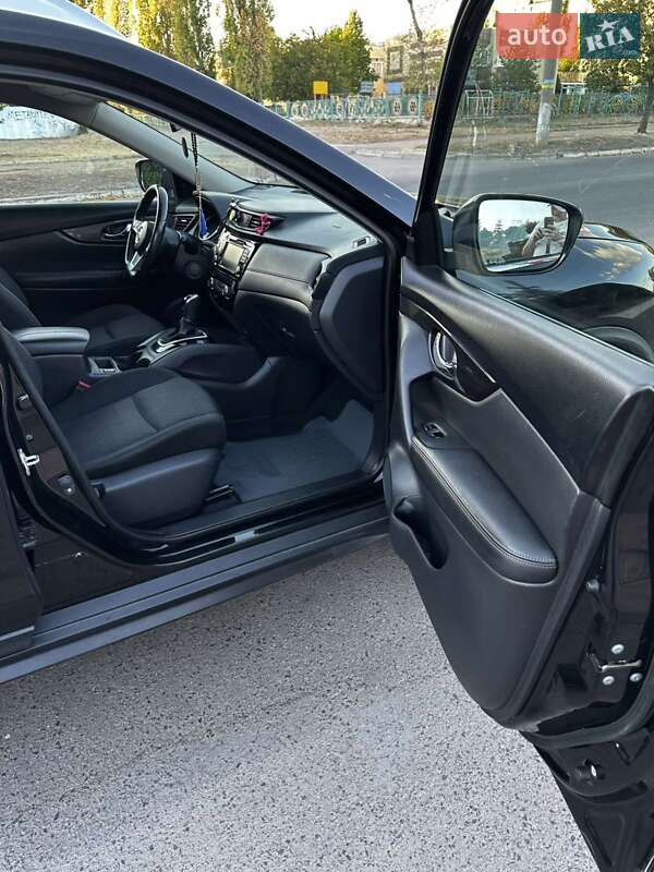 Позашляховик / Кросовер Nissan Rogue 2018 в Кам'янському фото 6 Позашляховик / Кросовер Nissan Rogue 2018 в Кам'янському