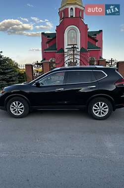 Внедорожник / Кроссовер Nissan Rogue 2018 в Каменском