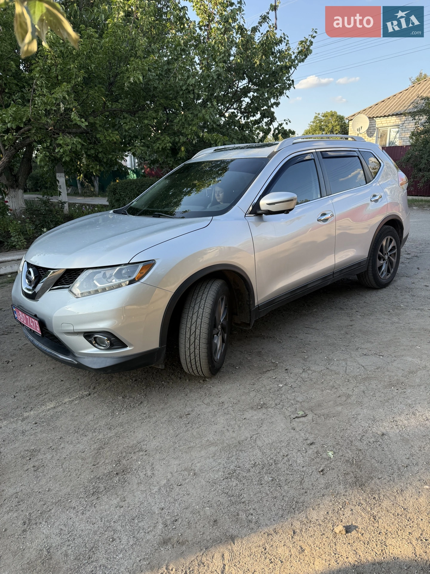 2016 Nissan Rogue - мініатюра 2