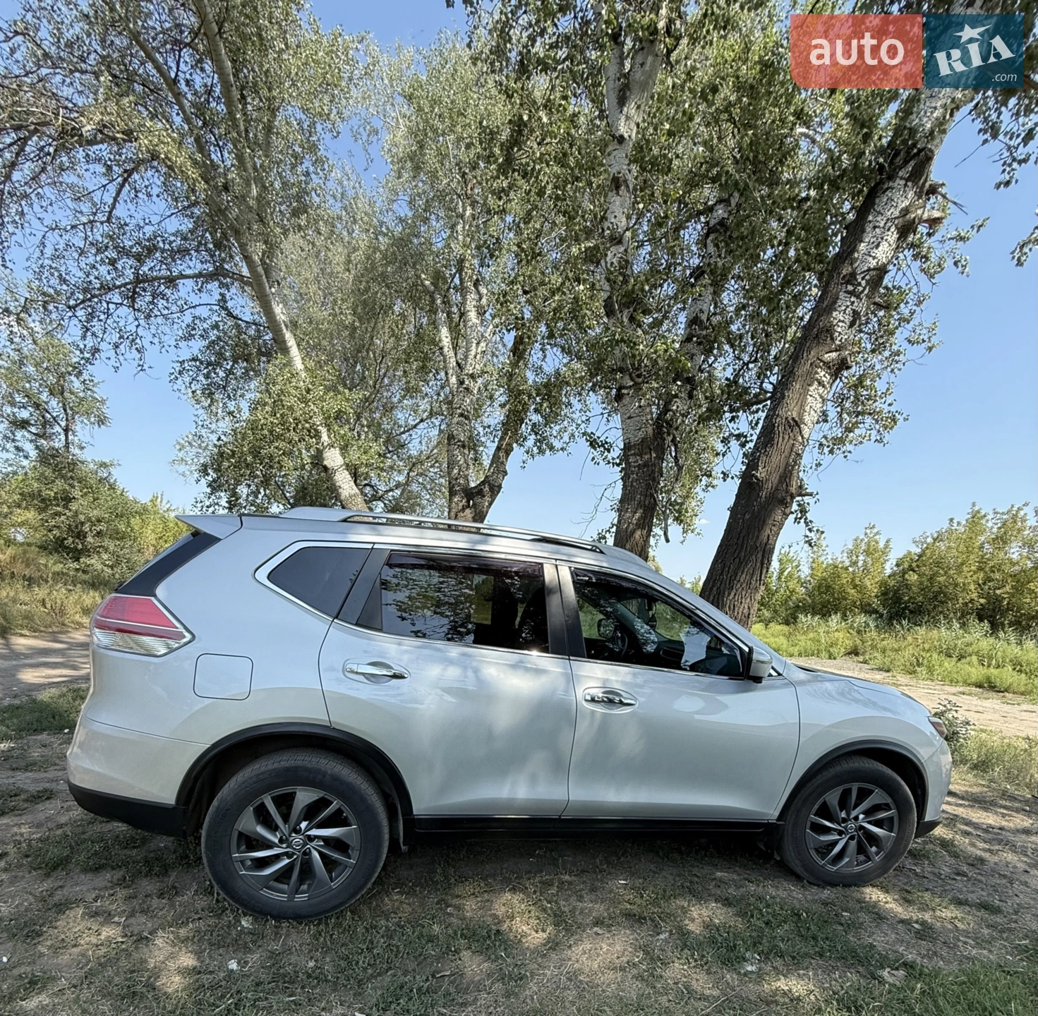 2016 Nissan Rogue - мініатюра 13