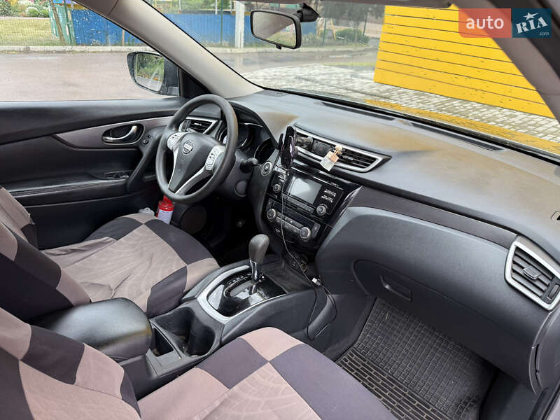 Позашляховик / Кросовер Nissan Rogue 2016 в Харкові