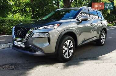 Внедорожник / Кроссовер Nissan Rogue 2021 в Киеве