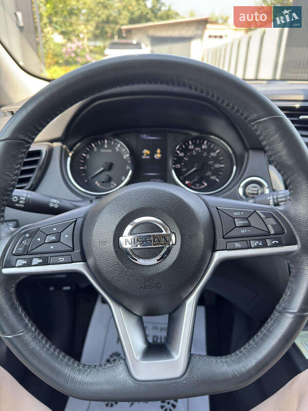 Позашляховик / Кросовер Nissan Rogue 2017 в Черкасах фото 12 Позашляховик / Кросовер Nissan Rogue 2017 в Черкасах