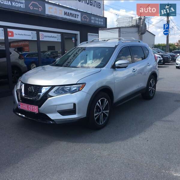 Nissan Rogue 2020