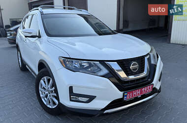 Позашляховик / Кросовер Nissan Rogue 2018 в Кам'янець-Подільському