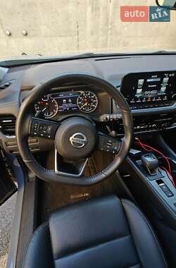 Внедорожник / Кроссовер Nissan Rogue 2022 в Киеве