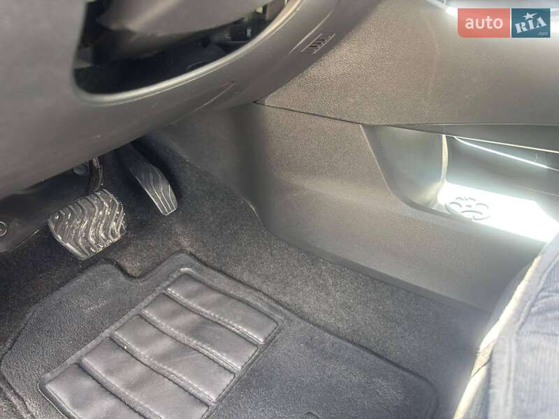 Внедорожник / Кроссовер Nissan Rogue 2021 в Лебедине