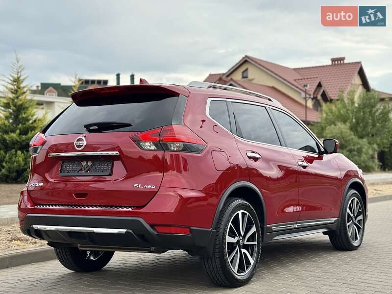Внедорожник / Кроссовер Nissan Rogue 2017 в Одессе