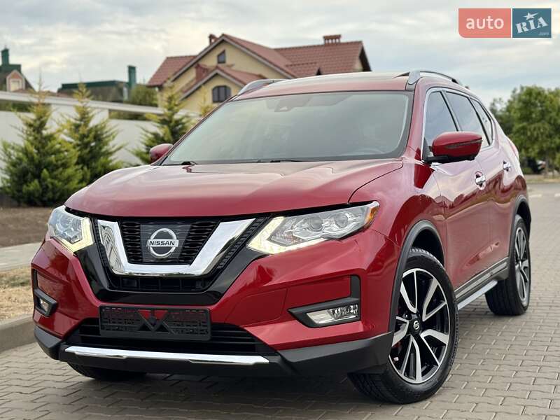 Внедорожник / Кроссовер Nissan Rogue 2017 в Одессе