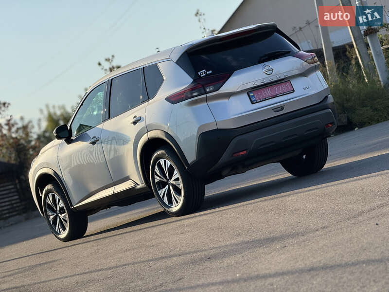 Позашляховик / Кросовер Nissan Rogue 2021 в Києві