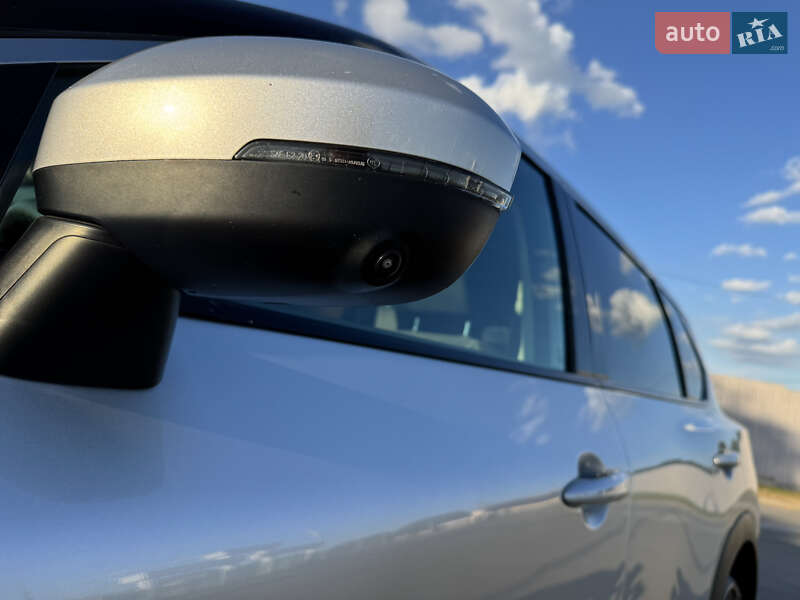 Позашляховик / Кросовер Nissan Rogue 2021 в Києві