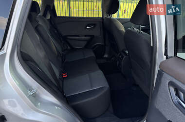 Позашляховик / Кросовер Nissan Rogue 2021 в 