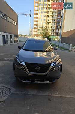 Внедорожник / Кроссовер Nissan Rogue 2022 в Киеве