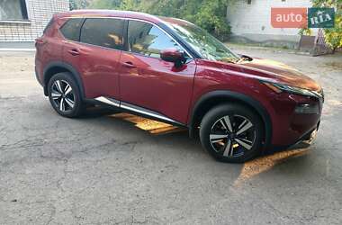 Внедорожник / Кроссовер Nissan Rogue 2022 в Днепре
