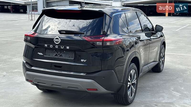 Позашляховик / Кросовер Nissan Rogue 2021 в Києві