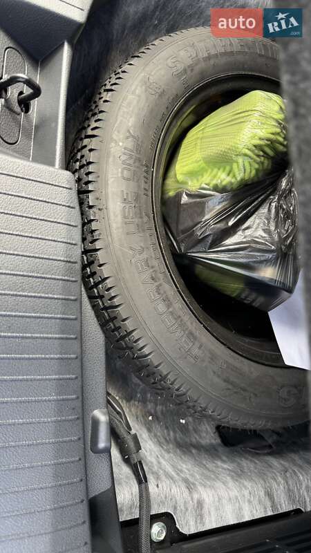 Позашляховик / Кросовер Nissan Rogue 2021 в Києві