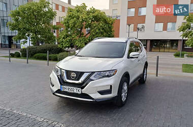 Позашляховик / Кросовер Nissan Rogue 2018 в Одесі