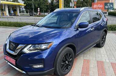 Внедорожник / Кроссовер Nissan Rogue 2020 в Киеве