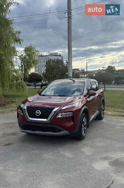 Внедорожник / Кроссовер Nissan Rogue 2021 в Харькове
