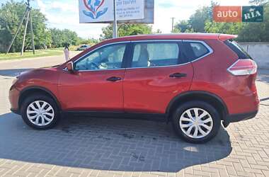 Позашляховик / Кросовер Nissan Rogue 2016 в Києві