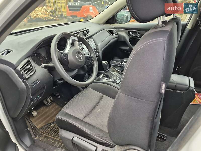 Внедорожник / Кроссовер Nissan Rogue 2016 в Одессе