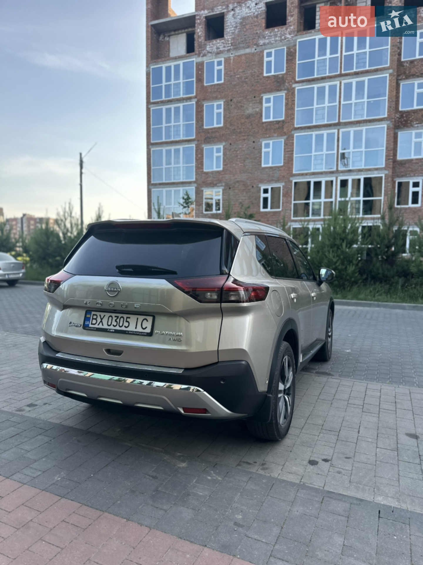 2022 Nissan Rogue - мініатюра 23